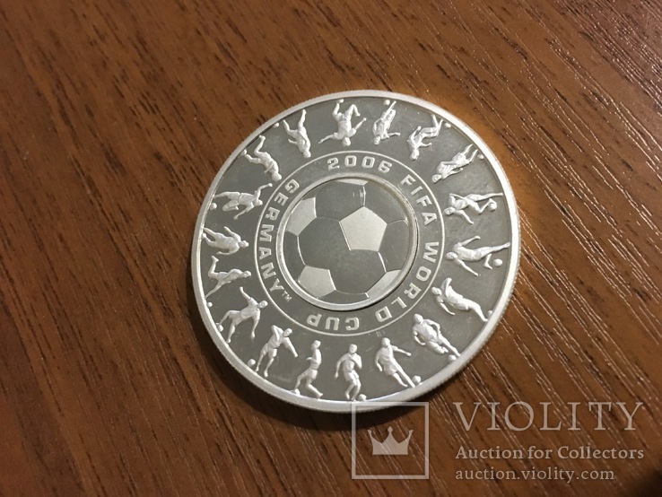 Монета-вставка, 1,25 доллара, в честь ЧМ по футболу 2006, фото №5