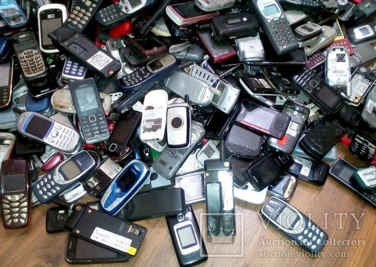 " Мобильные телефоны " 610 штук, фото №3