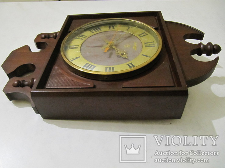 Часы настенные Антарес (Прибалтика) в деревянном корпусе., фото №8