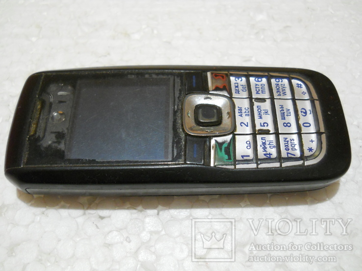 Мобильный телефон Nokia, рабочий, но без батареи