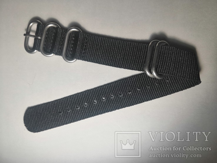 Ремешок на часы ЗУЛУ ZULU нейлон (черный) 20 мм