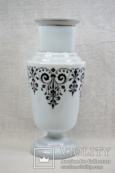 Редкая стеклянная ваза для цветов, молочное стекло 19 век., фото №2