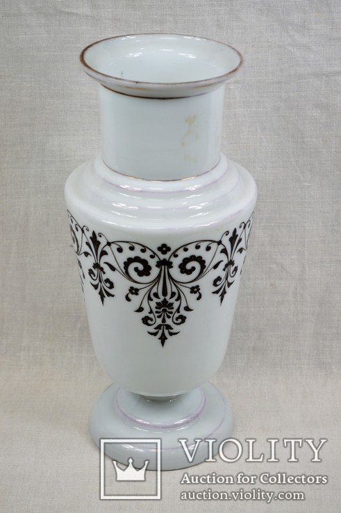 Редкая стеклянная ваза для цветов, молочное стекло 19 век., фото №3