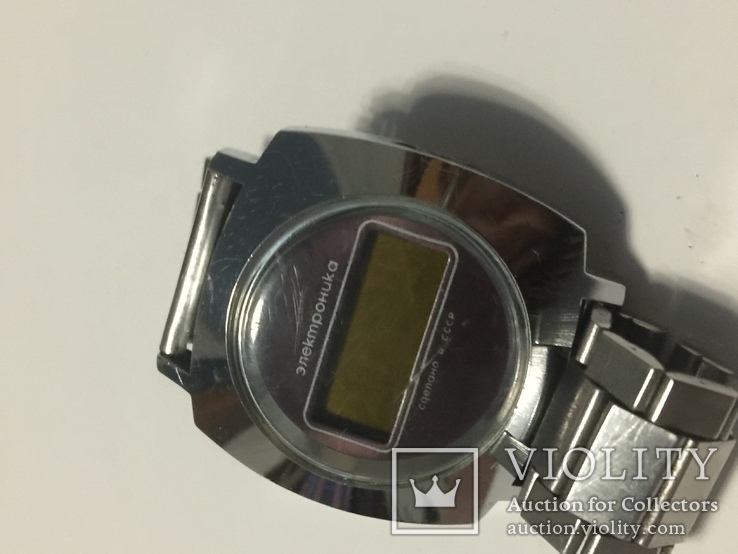 Часы Електроника с браслетом массивный корпус, фото №5