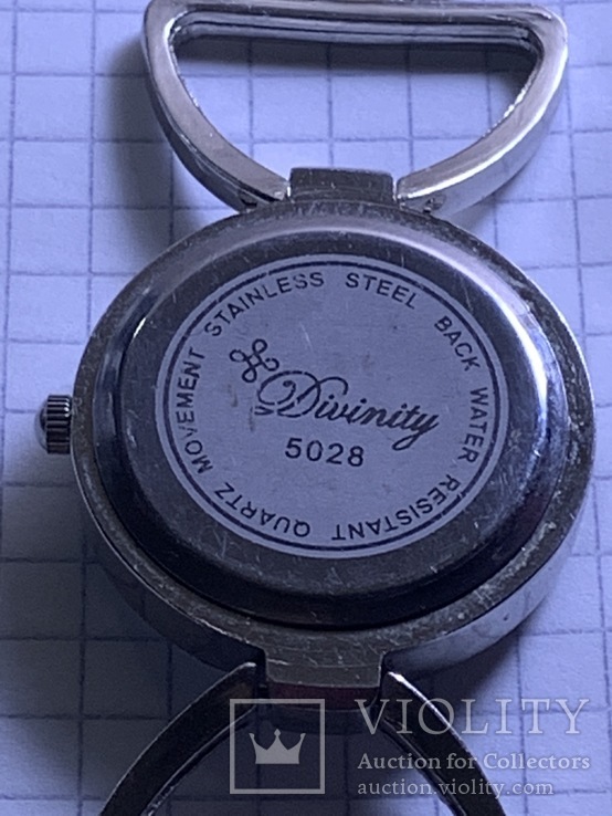 Женские наручные часы Divinity 5028 с камушками из Англии, фото №9