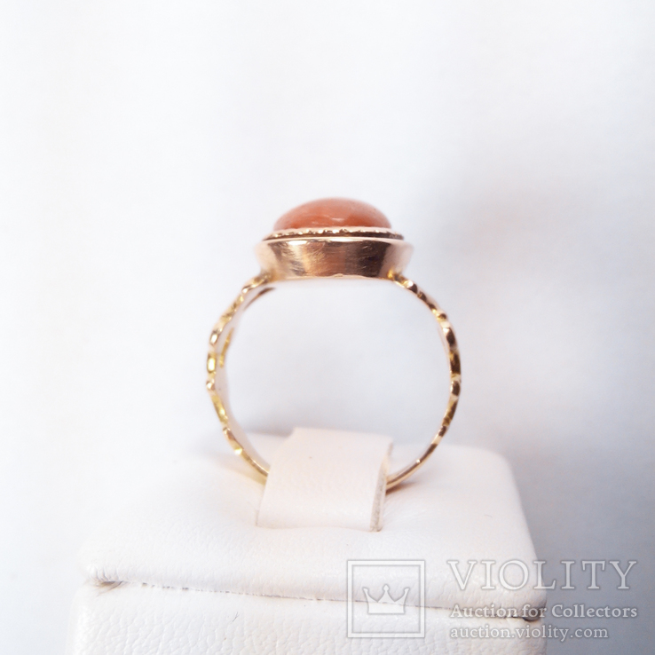 Золотое кольцо с натуральным кораллом, фото №4