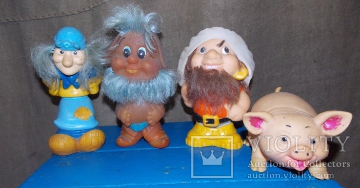 Баба Яга,Гномик,Пират и Свинка,дефицитные резиновые игрушки СССР