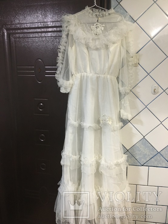 Старое свадебное платье