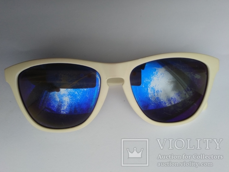 Солнцезащитные очки Oakley Frogskins 9013 U.S.A., оригинал