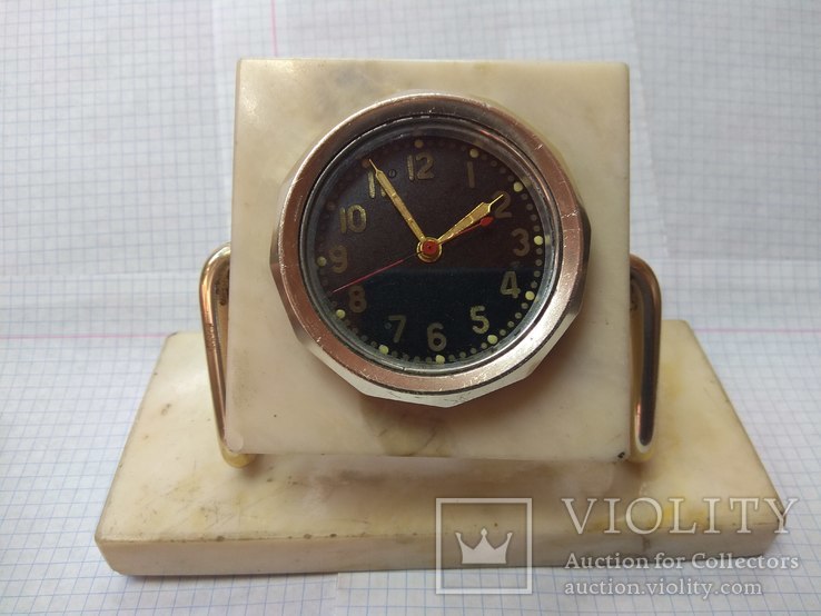 Часы АВР в корпусе из белого мрамора, фото №2