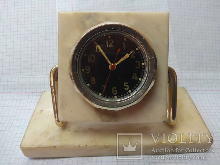 Часы АВР в корпусе из белого мрамора, фото №3