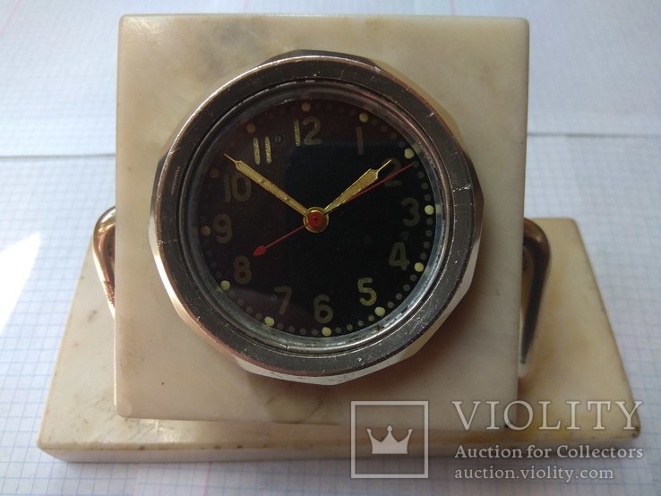 Часы АВР в корпусе из белого мрамора, фото №6