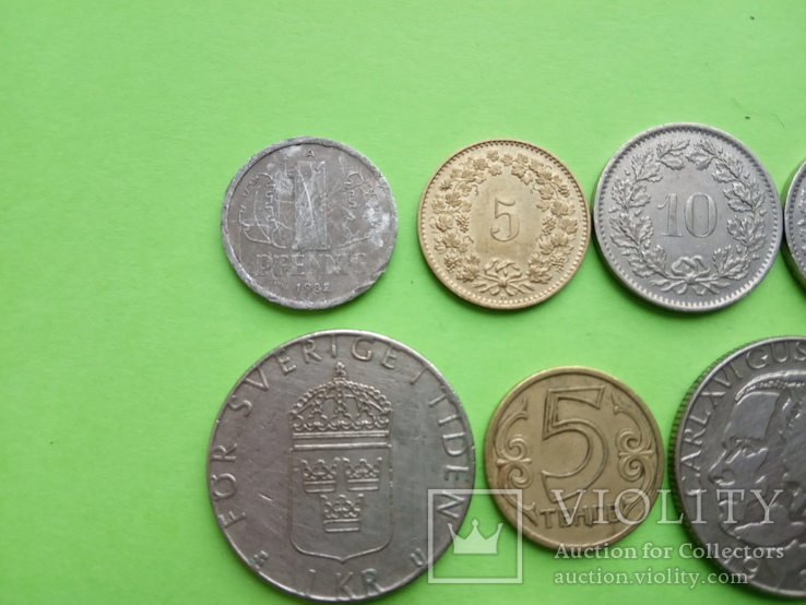 13 монет світу + 1 сувенірна, фото №3