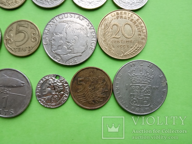 13 монет світу + 1 сувенірна, фото №5
