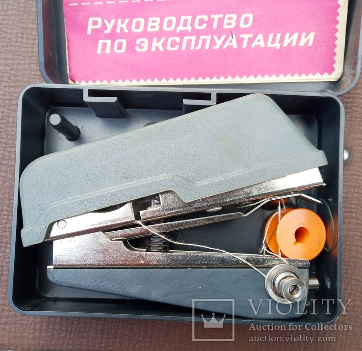 Миниатюрная швейная машинка СССР, фото №3