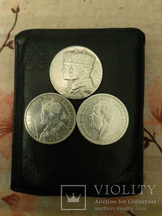 2 монеты по 2 крона и + бонус медаль, фото №2