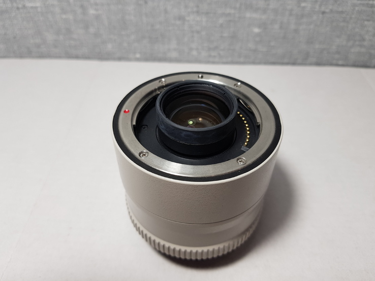 Canon EF Extender 2x II Оригинал, фото №6