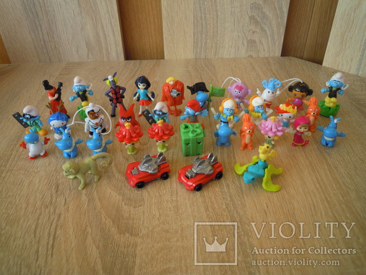 Іграшки з кіндер-сюрпризів та невеликі фігурки, фото №2