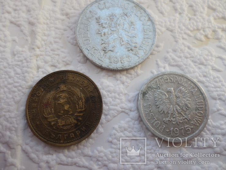 8 монет разных стран и времен одним лотом., фото №9