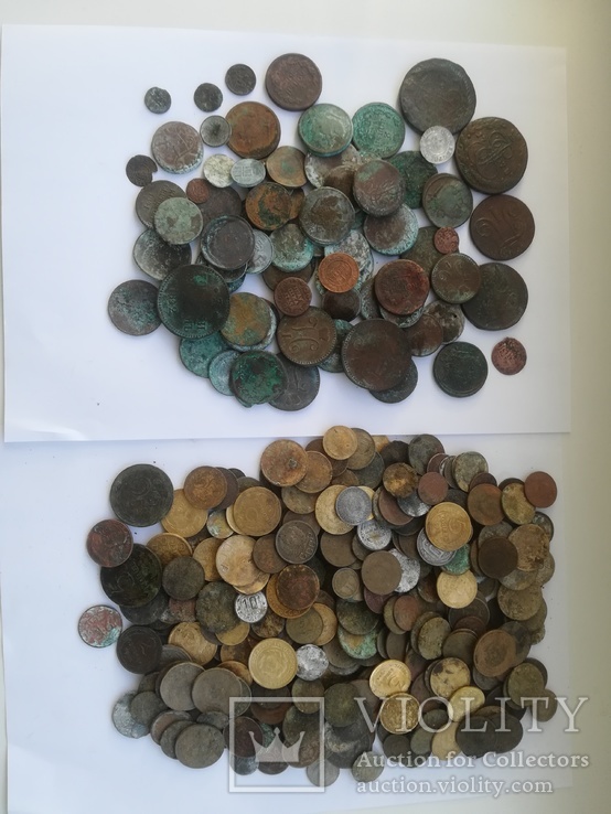 300 монет совдепии + 90 монет царизма