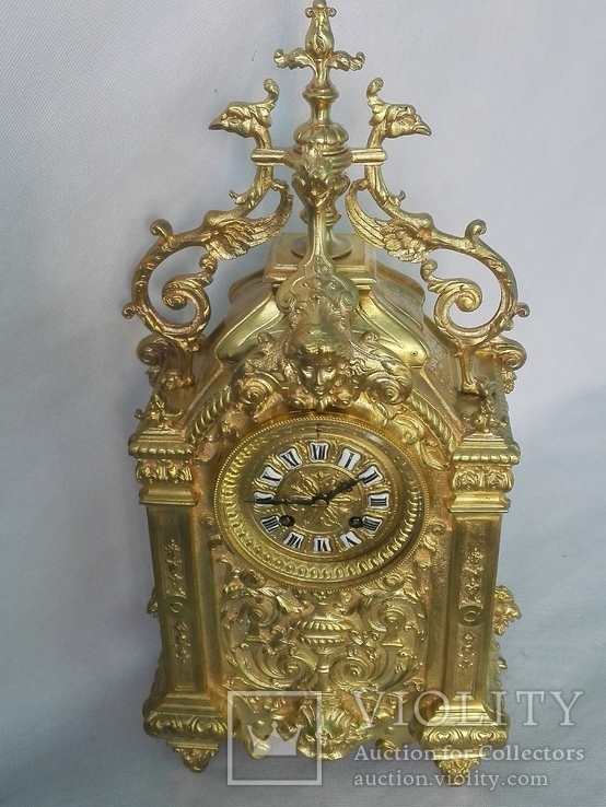 Большие бронзовые часы с грифонами XIX века, фото №10