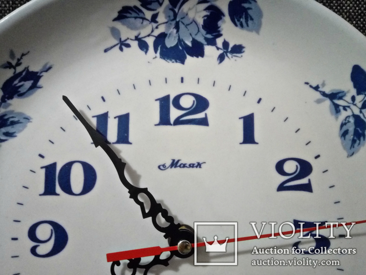 Настенные фарфоровые часы "Маяк" СССР, фото №4