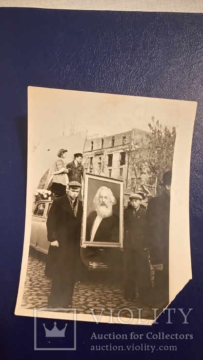 Портрет Карла Маркса демонстрация, фото №2