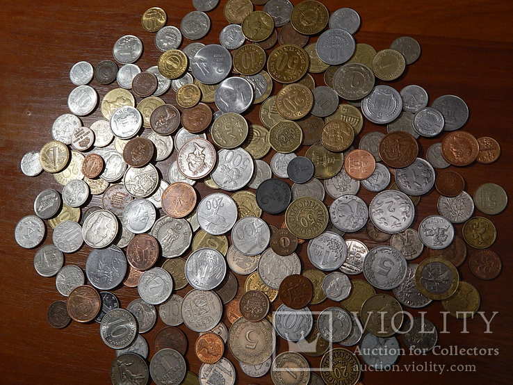 Заграничные монеты разных стран мира 200 шт., фото №3