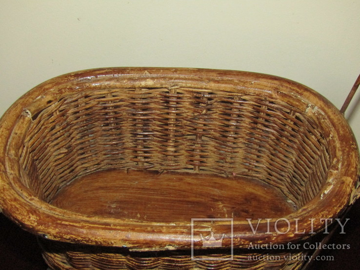 Винтажная кроватка - коляска для кукол кашпо для комнатных растений, фото №10