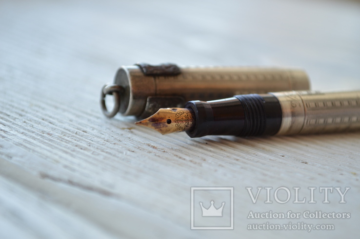 Старинная Серебряная Ручка с Золотым пером Victor.