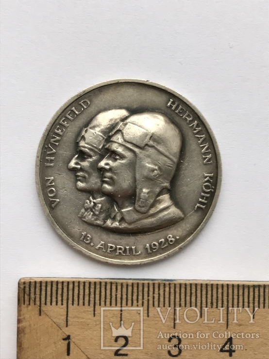 Настольная медаль Перелет через Атлантику 1928 год. Бремен, Германия, серебро, фото №4