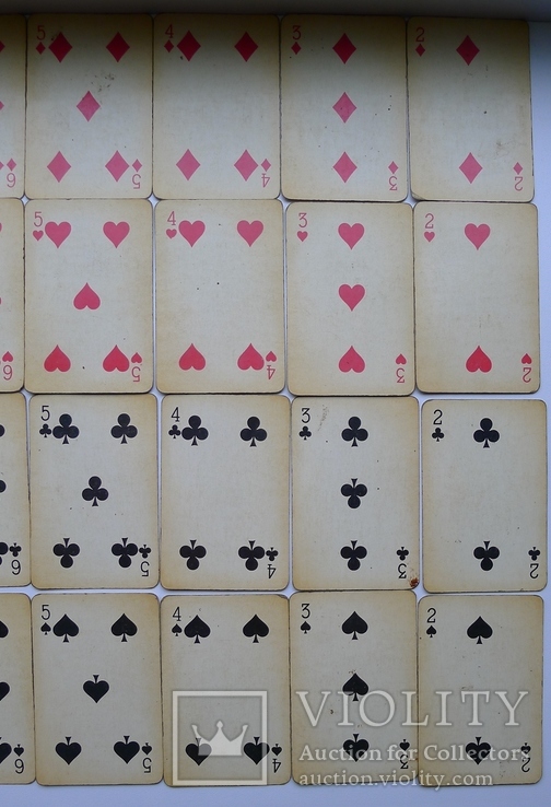 Старые карты для казино в бакелитовом футляре с мастями - 2 колоды., фото №13