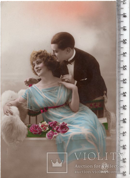 Старинная открытка. 1922 год. Фэнтези, пара мужчина женщина.