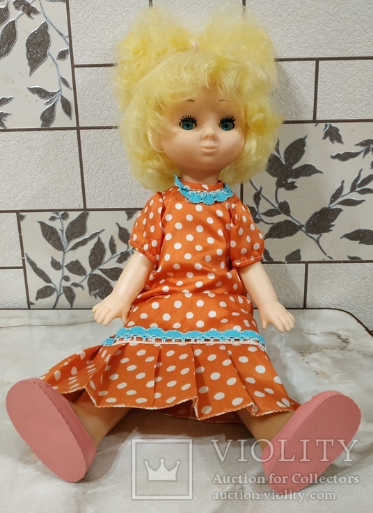 Кукла 45 см. блондинка в платье в горошек, фото №6