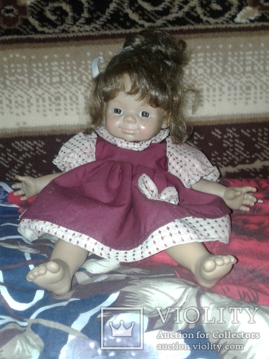 Кукла, девочка  Іспания с клеймом.