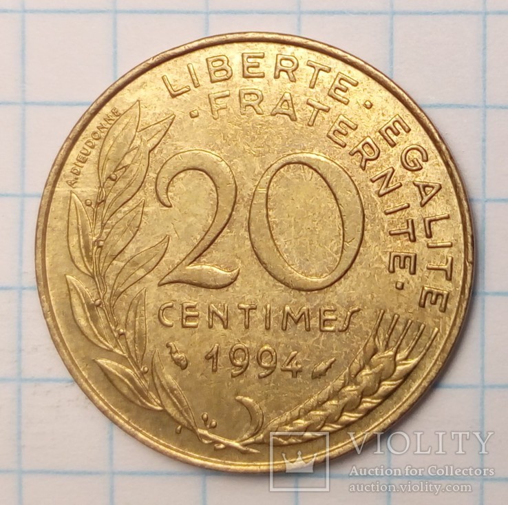 Франция 20 сантимов, 1994 год Отметка монетного двора: "Дельфин" справа от года