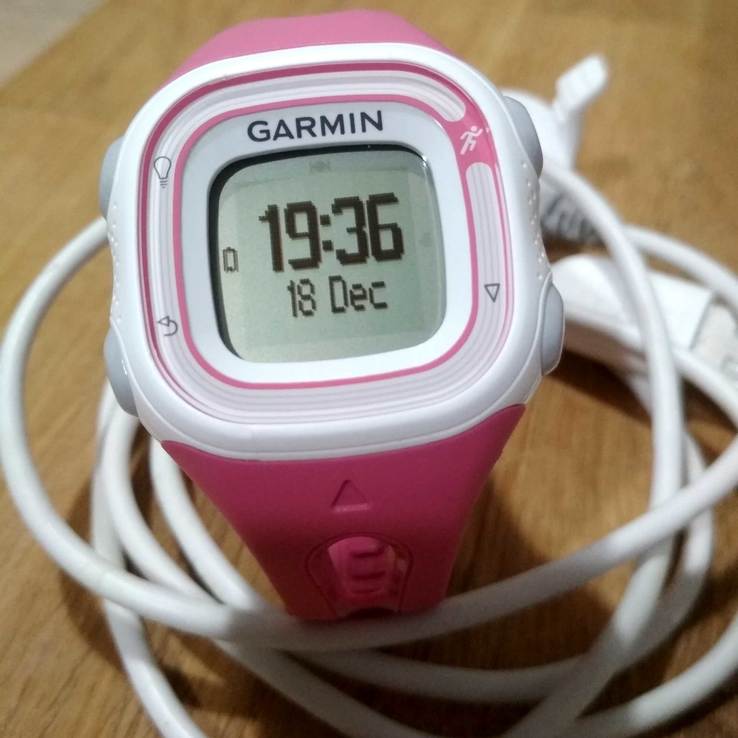 Garmin Forerunner 10 różowe b/u