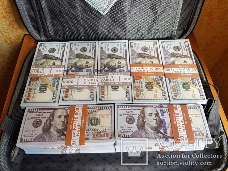 Сувенирные деньги 100$ + сумка-кейс, фото №3
