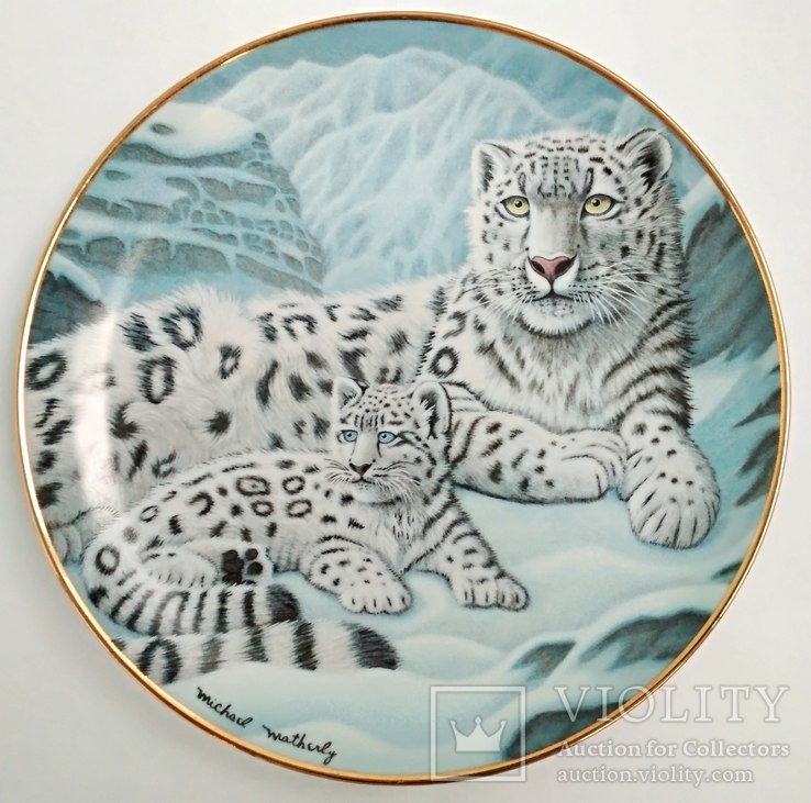 "Снежные барсы" красивая декоративная коллекционная тарелка Англия фарфор, фото №3