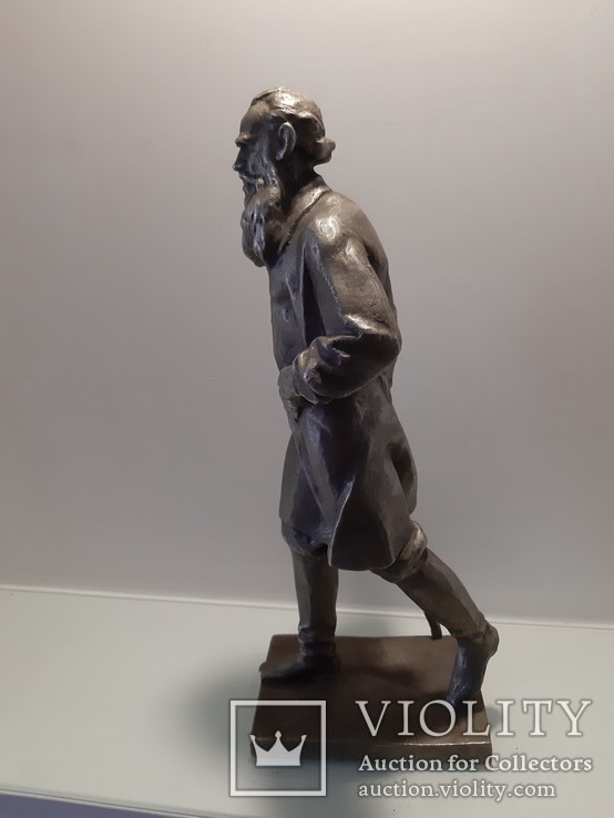 Скульптура Л.Н.Толстой скульптор Чеботарев, фото №5