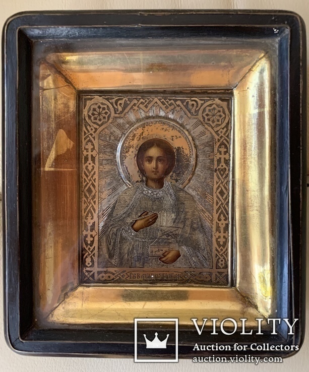 Икона Св. Пантелеимона, оклад серебро 84 пробы.
