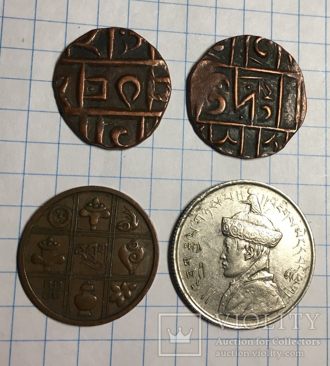 Монеты старые стран Гималаев., фото №6