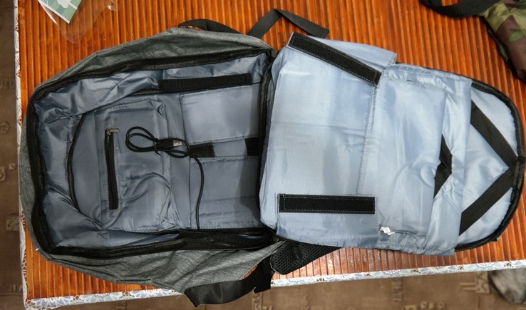 Рюкзак Travel bag черно-серый (антивор+USB выход), фото №5