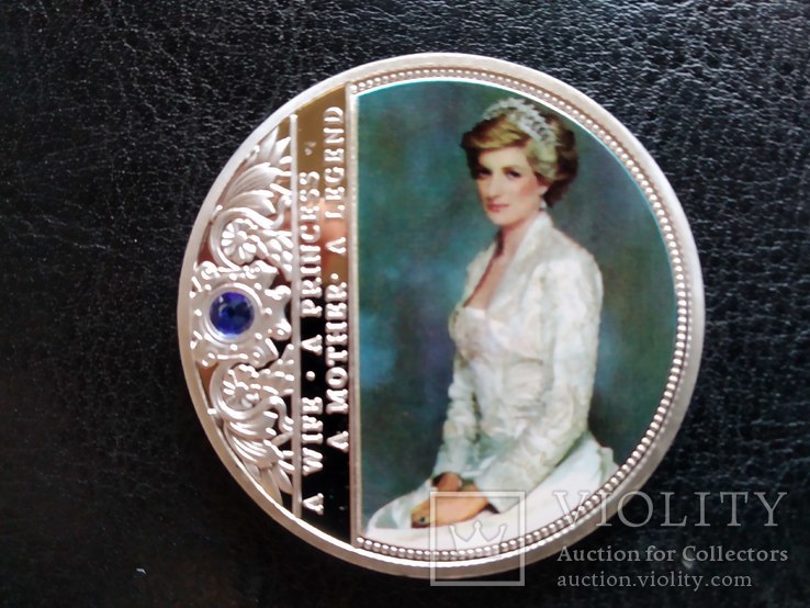 Сувенирная монета " Princess Diana" (Диана, принцесса Уэльская), фото №4
