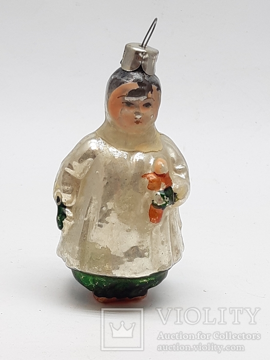 Елочная игрушка Девочка с погремушкой, СССР