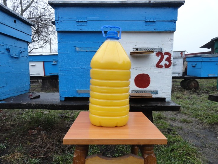 Мед, разнотравье, липа и подсолнух 2019 года. 5 литров 7кг.