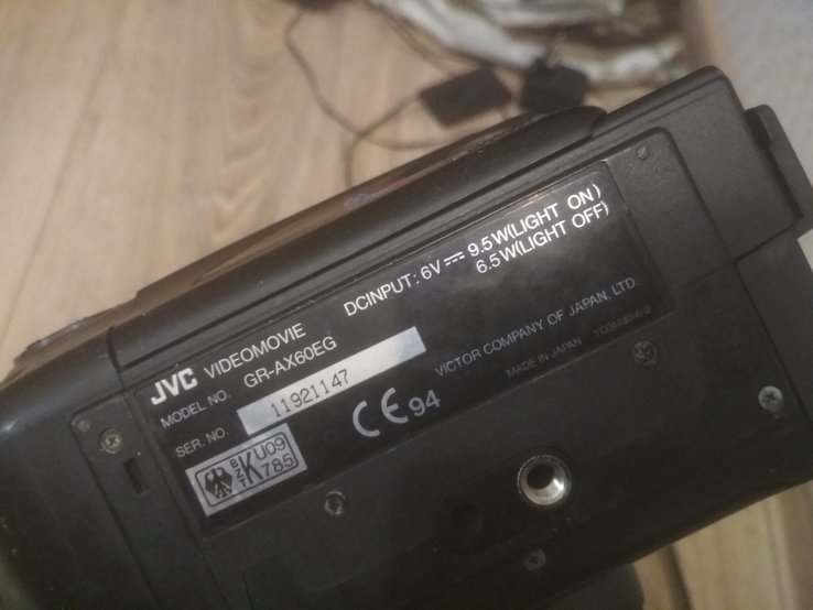 Ретро видеокамера JVC, фото №4