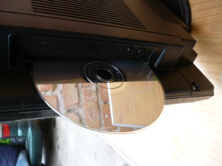 Телевізор MEDION LCD-TV 21.5 дюйм USB + DVD   з Німеччини, фото №5