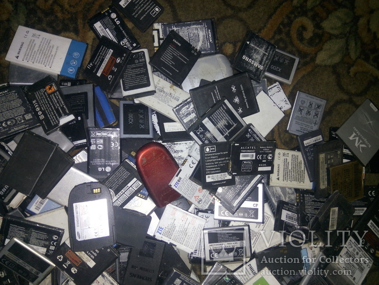 530 штук аккумуляторов к телефонам, фото №3