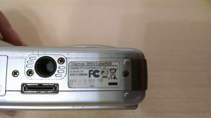 Цифровой фотоаппарат Samsung Digimax S600, фото №3
